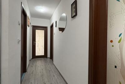 Apartament cu 3 camere semidecomandat, mobilat în Lujerului - 20