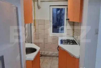 Apartament cu 3 camere decomandat în Alexandru cel Bun - 2