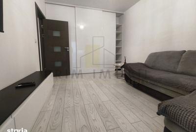 Apartament cu 3 camere în Păcurari