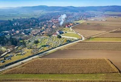 Teren de 3319 mp, în Arcuș - 9