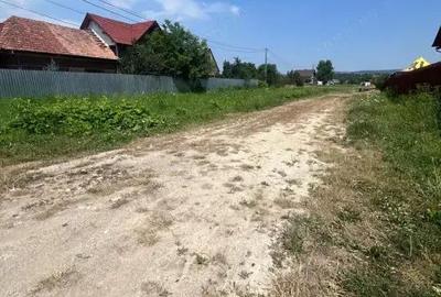 Teren Intravilan, 2900 mp, 2 fronturi, zona Motel Gilau! - 2