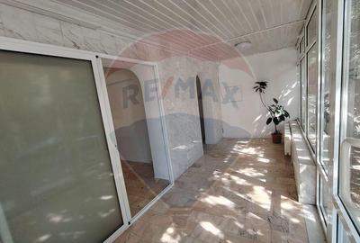 Spa?iu comercial str. Alexandru Vlahuta - 1