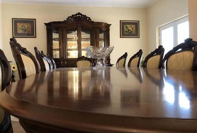 Vila cu piscina interioara si exterioara in Baile 1 Mai - Oradea Bihor - 1