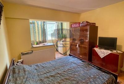 Apartament cu 3 camere decomandat, mobilat în Dacia - 6
