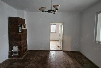 Casă cu Teren 553 Mp în Central