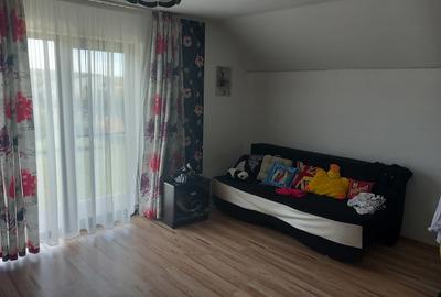 Casă cu 3 camere în Luduș - 2