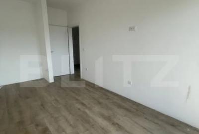 Apartament cu 3 camere decomandat în Independenței - 6