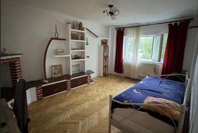 Apartament cu 2 camere decomandat în Central - 4