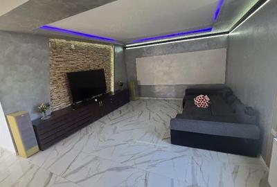 Casă cu 3 camere cu Teren 790 Mp în Poarta Albă - 8