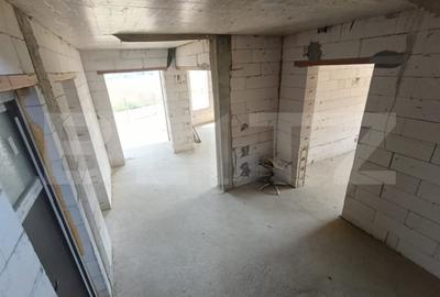 Casa la rosu 182 mp utili – 4 dormitoare + teren 438 mp, zona Orizont - 7