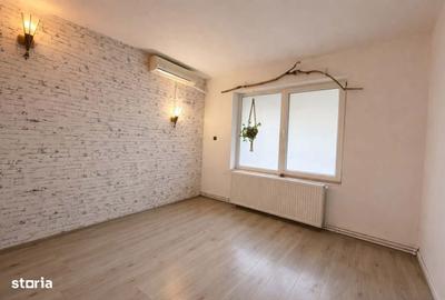 Apartament cu 4 camere în Central - 3