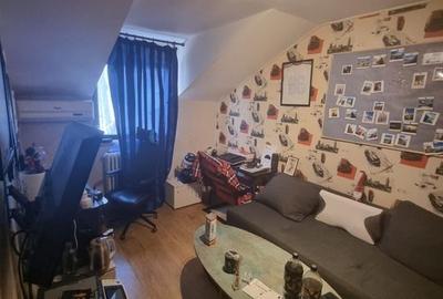 Vila Spatioasa Piata Romana - 3