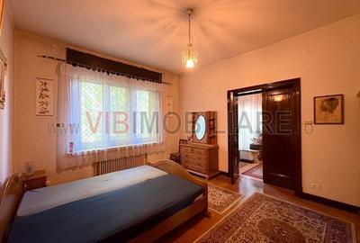 Apartament cu 6 camere semidecomandat în Unirii - 6