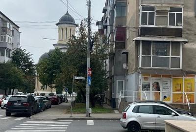 Apartament de vânzare 2 camere complet mobilat Apartament de vânzare 2 camere complet mobilat - 1