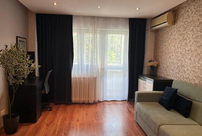 Apartament cu 2 camere semidecomandat, mobilat în Tineretului - 1