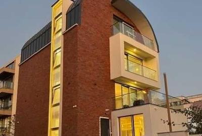 Casă individuală cu 5 camere în Băneasa