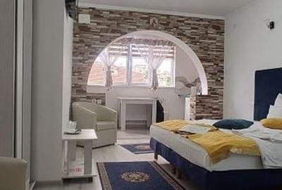 PENSIUNE - TROCADERO - 7