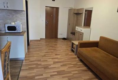 Apartament cu 3 camere în UTA - 3