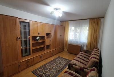 Apartament 2 camere zona Uvertura Mall etaj 1 - 2