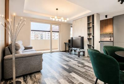 Apartament cu 2 camere decomandat, mobilat în Tractorul - 2