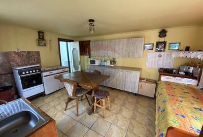 Casă cu 3 camere cu Teren 900 Mp în Laslea - 5