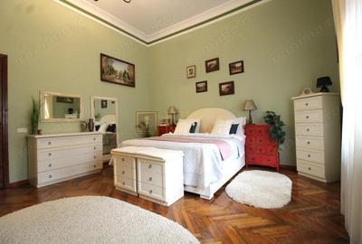 Apartament cu 3 camere nedecomandat, mobilat în Ultracentral