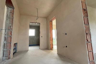 Casă cu 4 camere cu Teren 350 Mp în Exterior Vest - 7