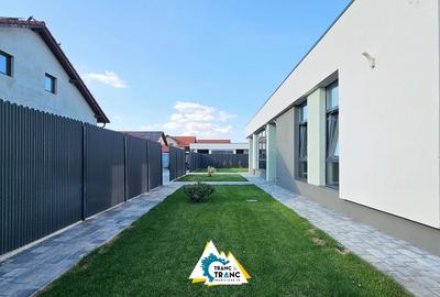 Vilă cu 4 camere în stil minimalist modern, de vânzare în Livada - 4