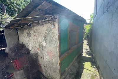 Teren de 99 mp, în Cățelu - 3