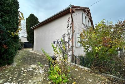 Casă cu 5 camere cu Teren 1000 Mp în Titulescu - 16