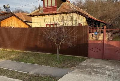 Casă cu 3 camere în Central - 4