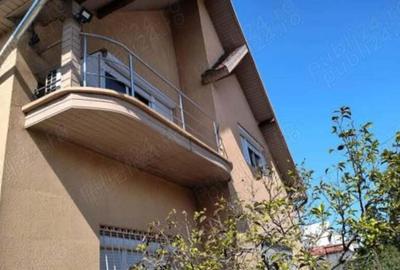 De vanzare casa in zona lipovei - 4