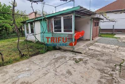 Casă cu 4 camere în Cetate