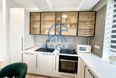 Apartament cu 3 camere, mobilat în Tomis I - 14