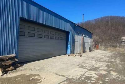 Spațiu comercial, de 1,400 mp, în Central - 6