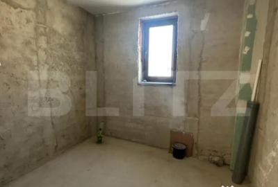 Casă cu 5 camere cu Teren 1121 Mp în Central - 9