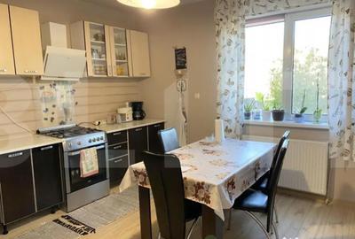 Casă cu 6 camere cu Teren 500 Mp în Central - 7