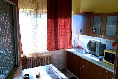 Apartament cu 4 camere decomandat în Găvana - 8