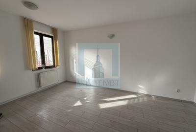 Apartament cu 2 camere decomandat în Centrul Civic - 2