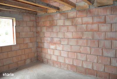 Casă cu 7 camere cu Teren 550 Mp în Central - 3