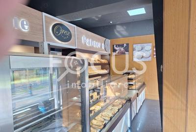 Spațiu comercial, de 160 mp, în Central - 4