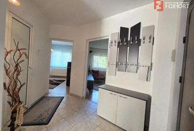 Apartament cu 2 camere decomandat în Micălaca - 1