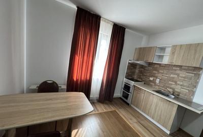 Apartament 32 mp, semidecomandat, 2 camere-Bariera