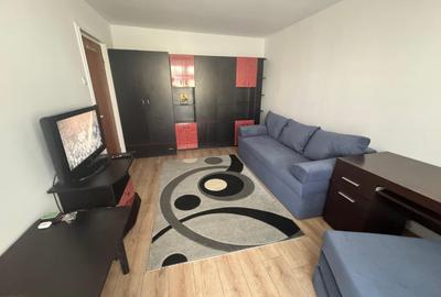 Apartament decomandat în Drumul Taberei