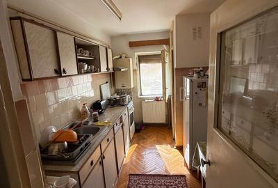 Apartament cu 3 camere decomandat în Micro 17 - 4