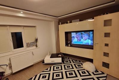 Apartament cu 3 camere decomandat, mobilat în Odobescu - 1