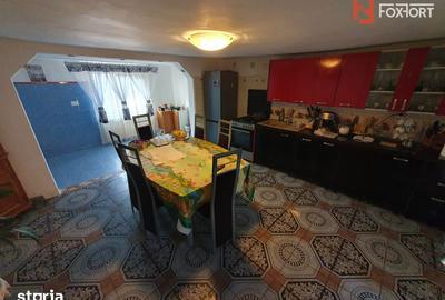 Casă cu 5 camere cu Teren 1439 Mp în Giulvăz - 18
