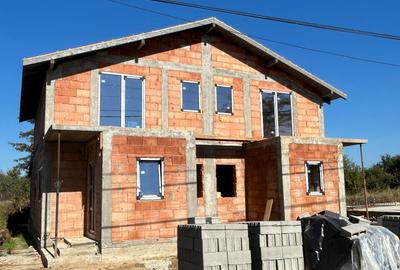 Duplex cu 4 camere cu Teren 260 Mp în Bucovăț (Remetea Mare) - 3