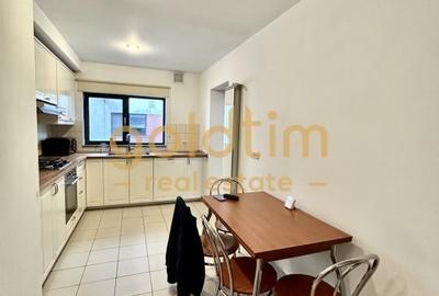 Apartament cu 4 camere decomandat în Capitale - 11