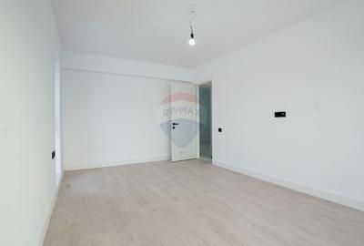 De vanzare apartament de lux cu 4 camere, curte de 279 mp in Pallady - 23